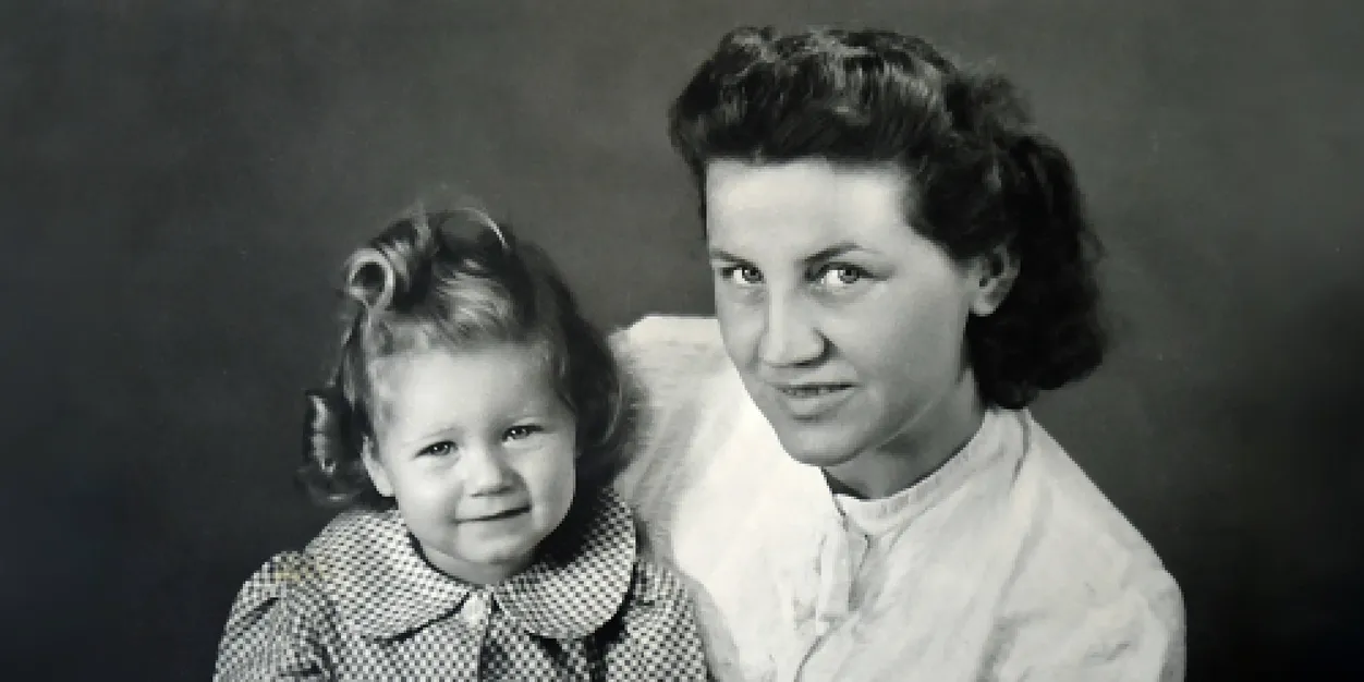 fix pixelated old photos